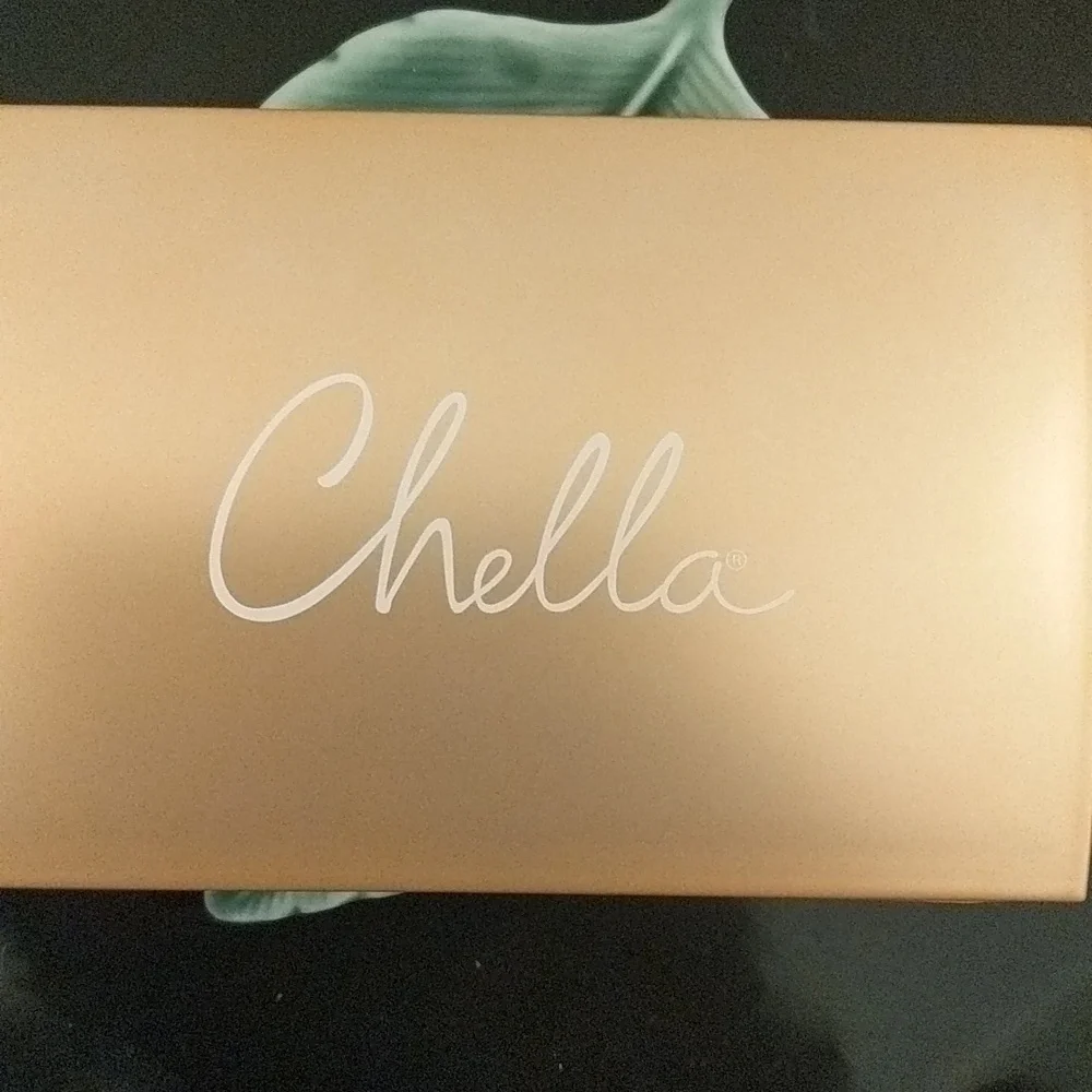 NWT Eyeshadow Palette